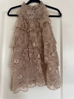 Lace Tiered Ruffle Top in Taupe